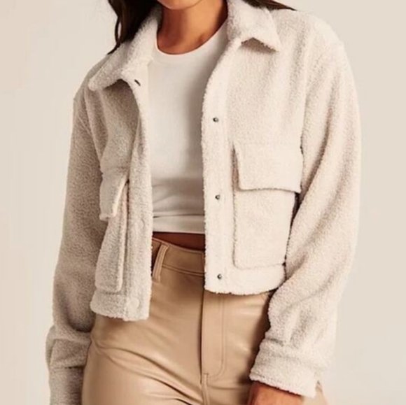 Abercrombie & Fitch Cream Sherpa Teddy Jacket Size Small - Picture 2 of 16